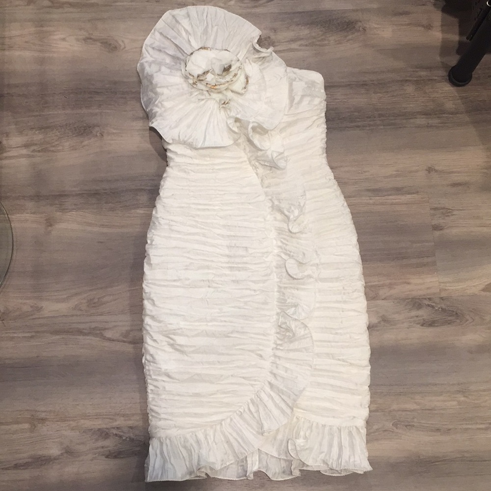 BB COLLECTIONS white dress wedding - Picture 2 of 11